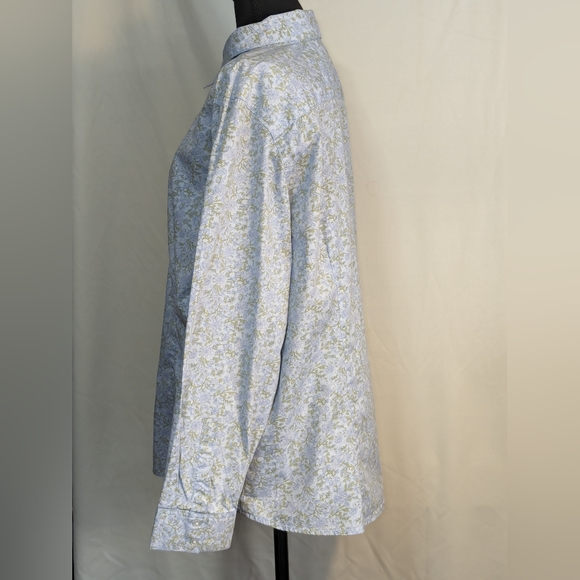 Eddie Bauer Floral Blue Print women's long sleeve button down shirt XXL H-1 - Picture 3 of 12